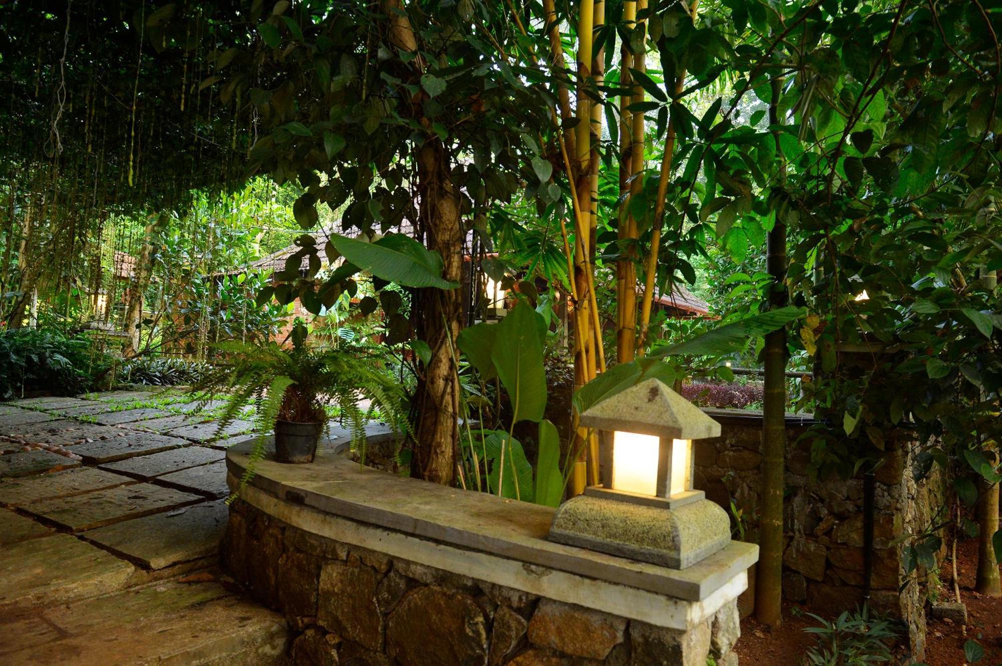 Swasthi Serviced Villa Kanjirapalli Bagian luar foto